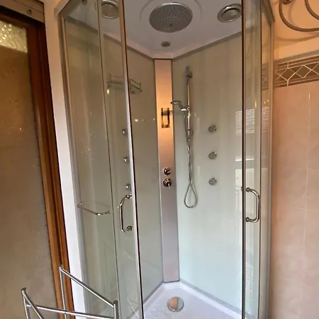 Ramses Bed & Breakfast Uta