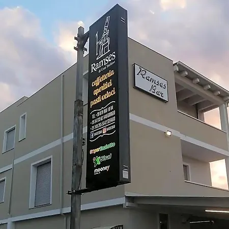 Bed & Breakfast Ramses 3*